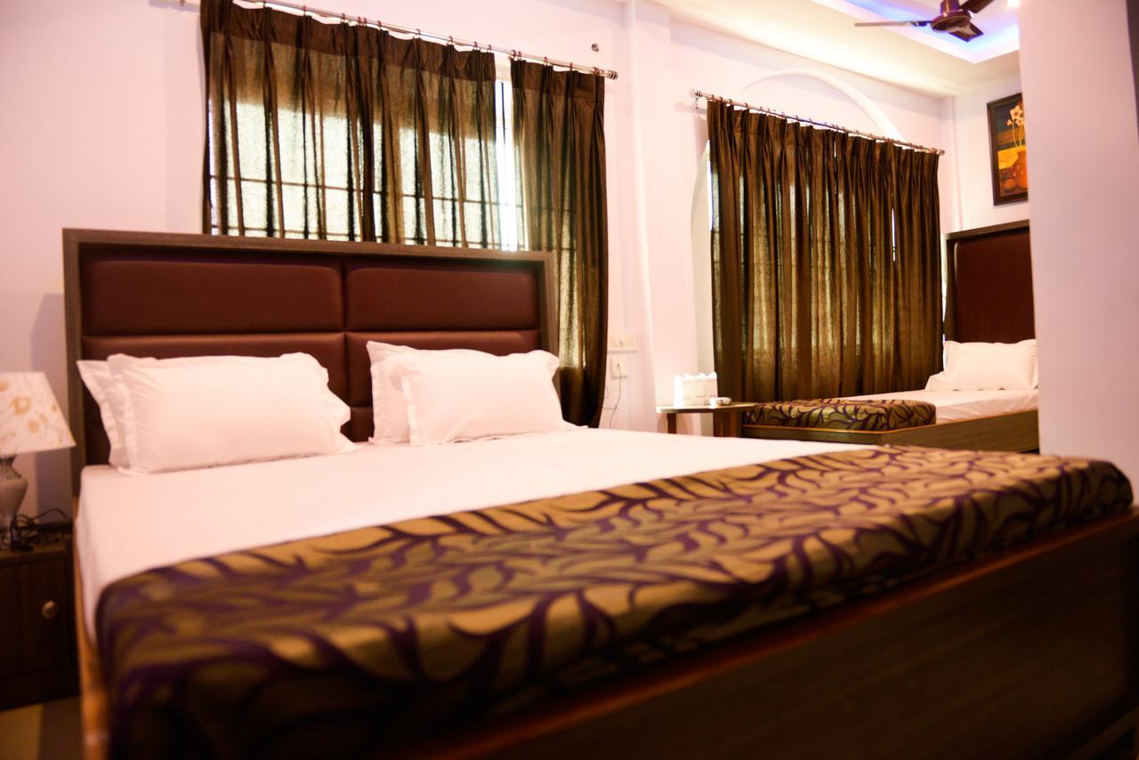 Hotel Mm 구와하티 외부 사진